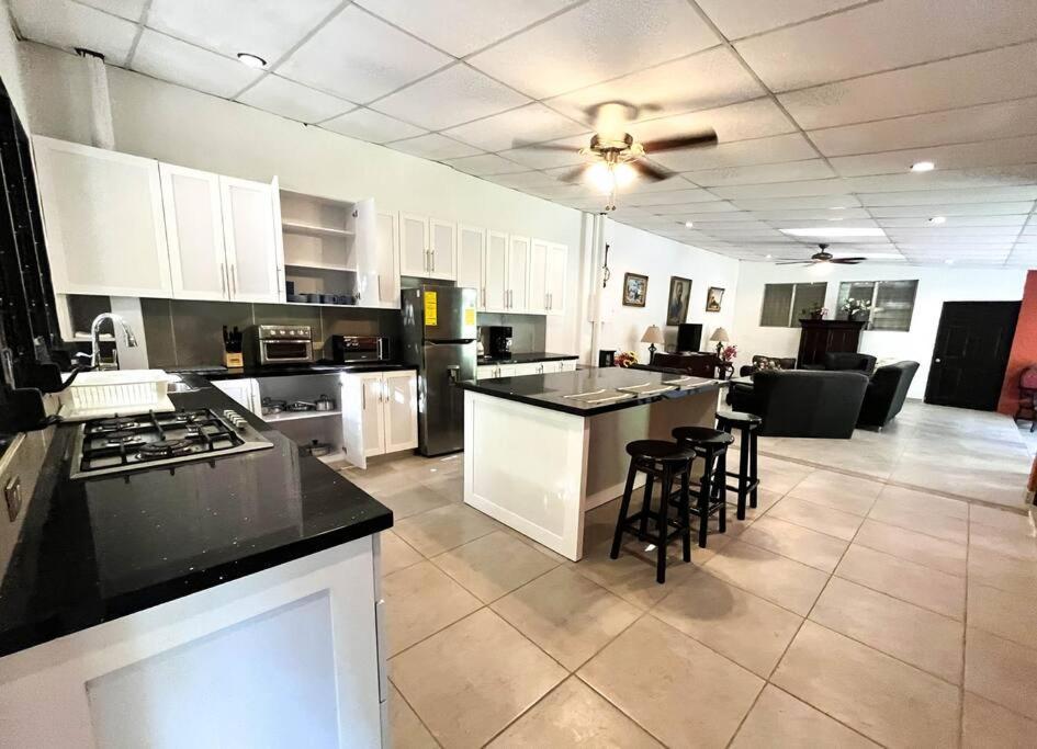 לה ליברטאד San Diego Beach House, Near La Lib And Surf City מראה חיצוני תמונה